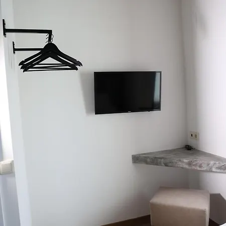 Casa Os Prados Da Albela Pensión Triacastela