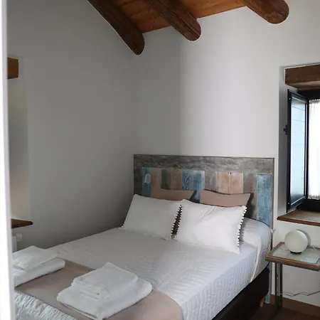 Casa Os Prados Da Albela 3* טריאקסטלה